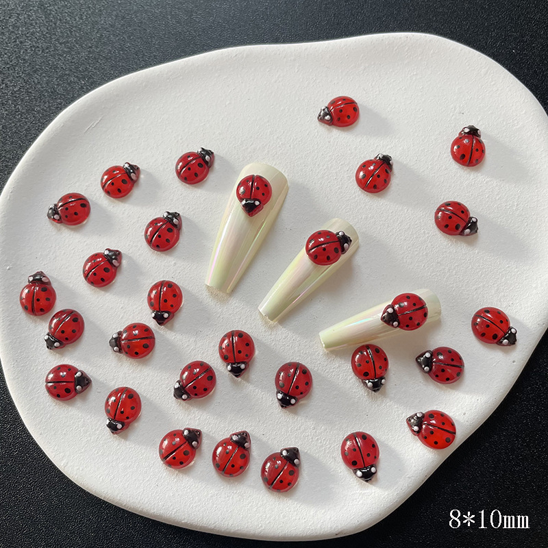50Pcs 3D Resin Red Ladybug Nai - Art Craft Ladybug recensione e prezzo